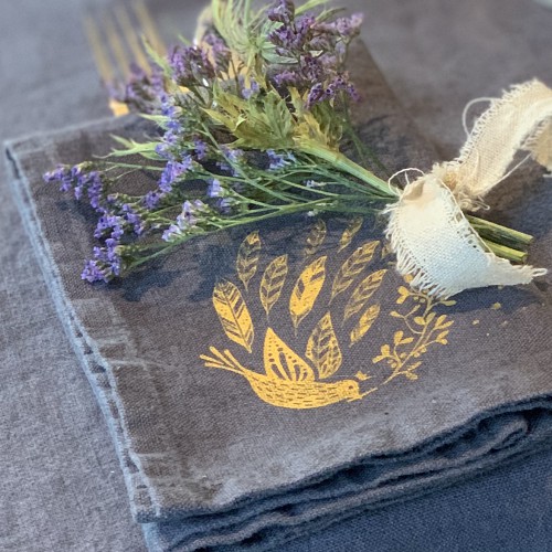 napkins-smoke-linen-gold-dove